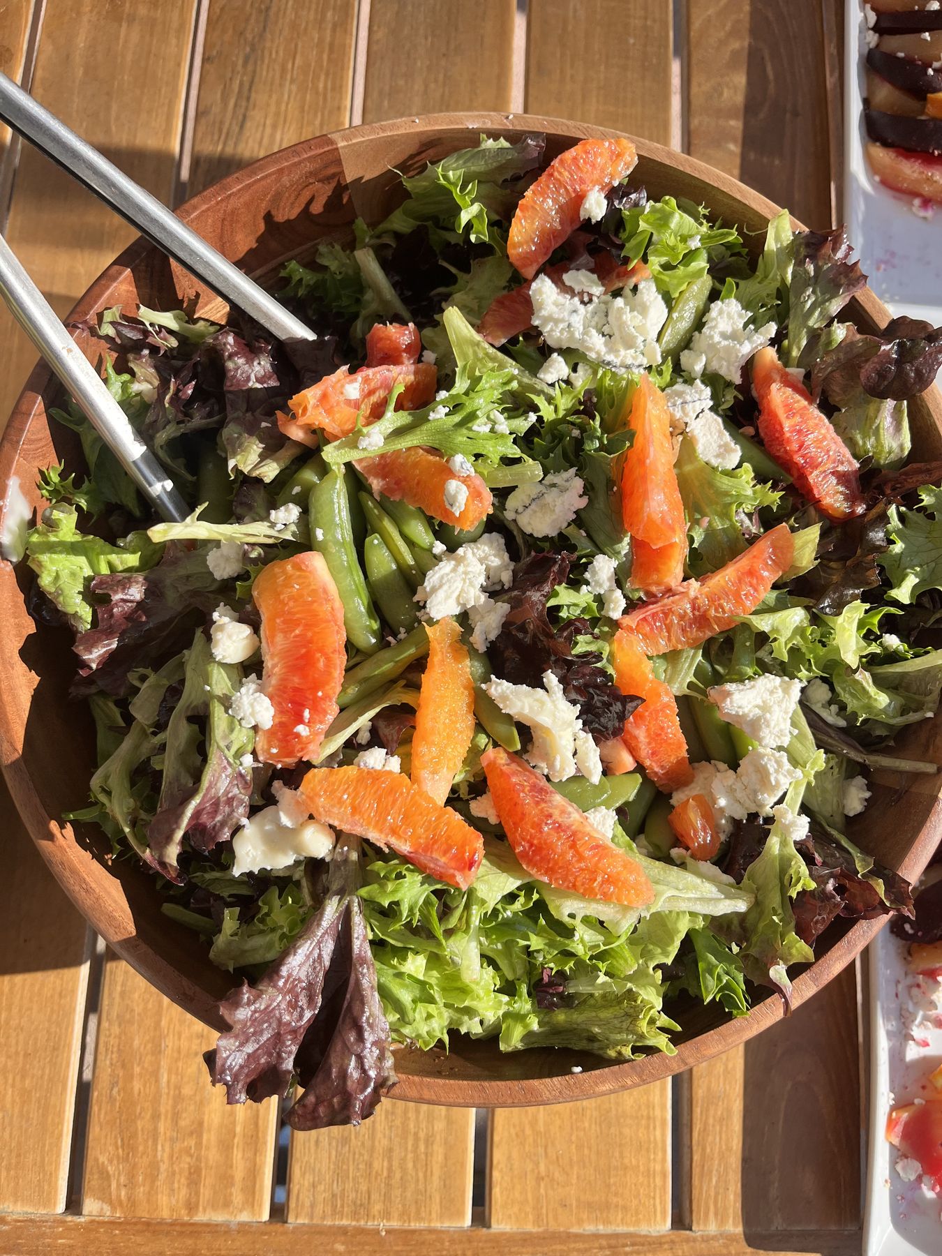 Citrus and fennel salad with goat cheese